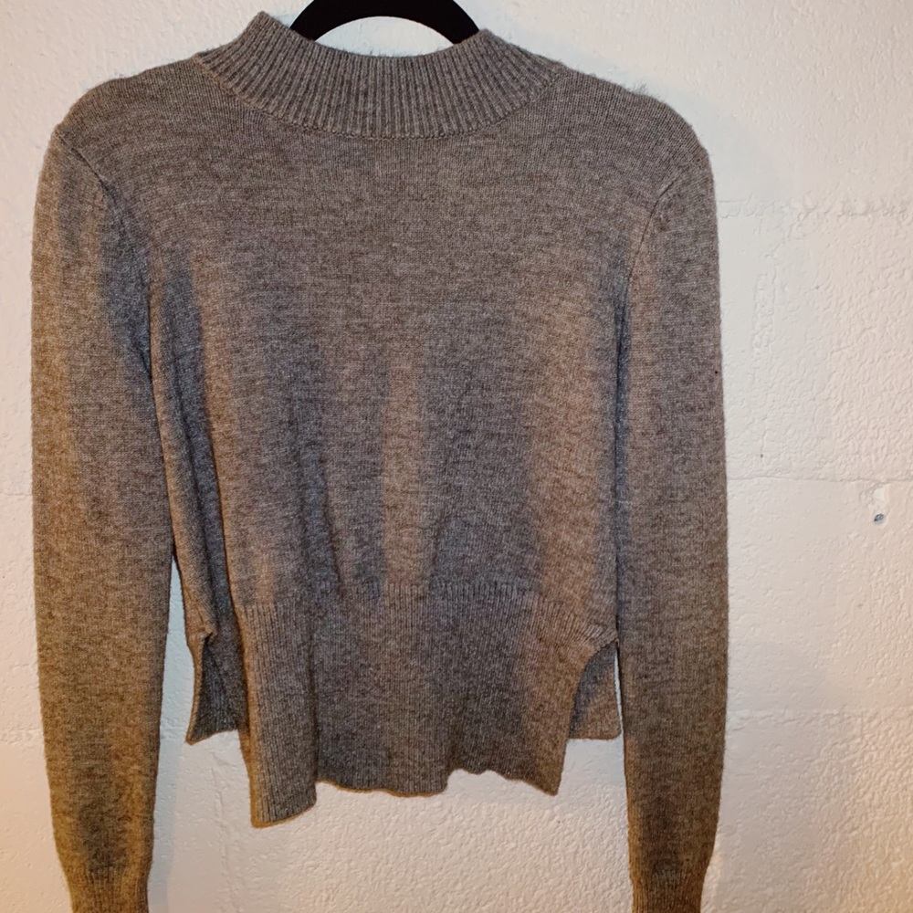 RD Style Brand New Cropped Grey sweater